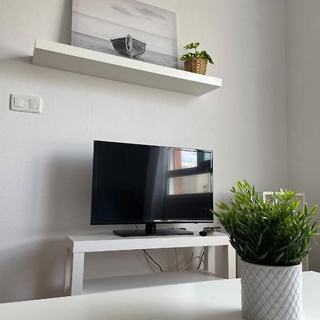 Apartamento Y Piso Frente Al Mar Con Vistas En Garrucha Extérieur photo